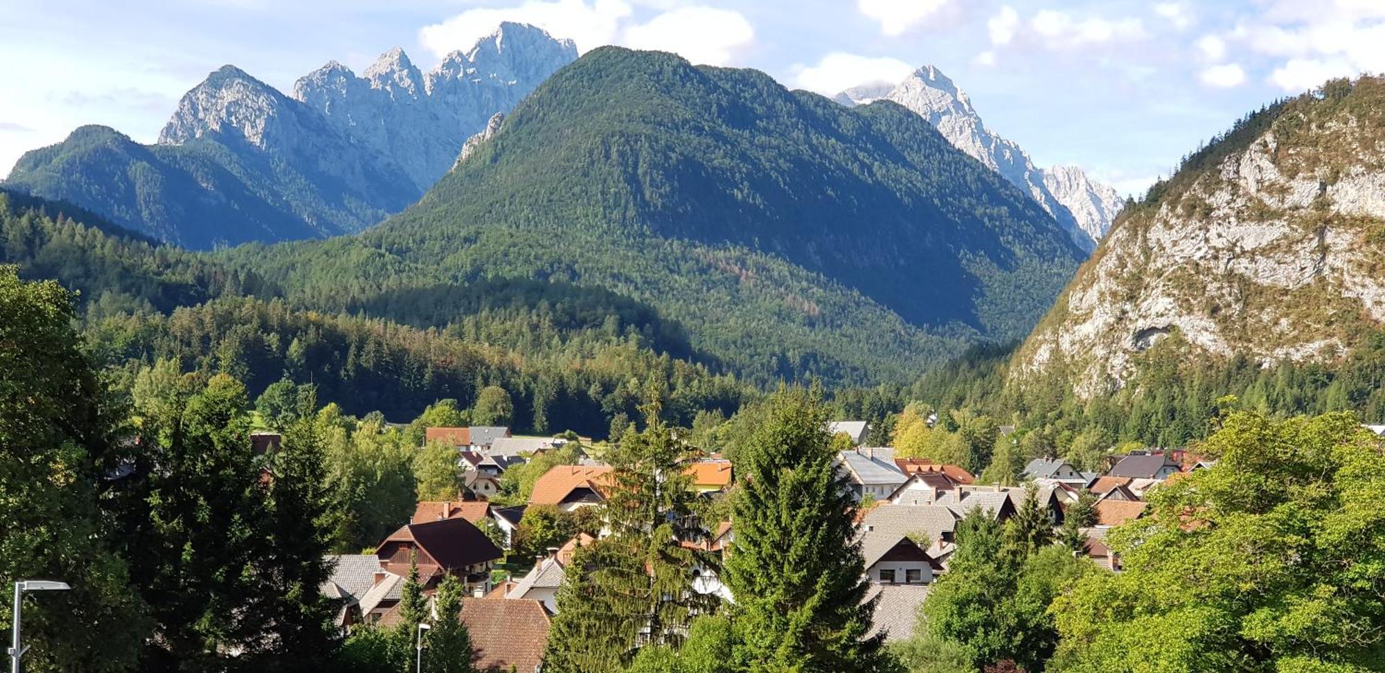 Zajcek Apartma Mojstrana Luaran gambar