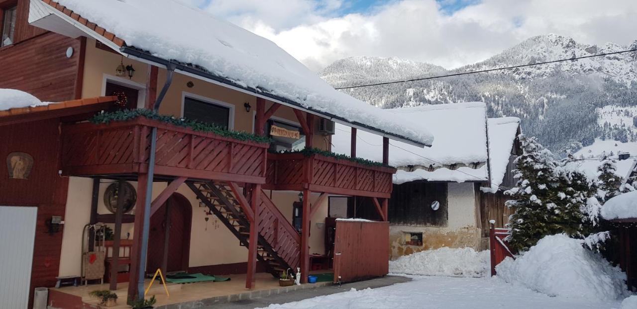 Zajcek Apartma Mojstrana Luaran gambar