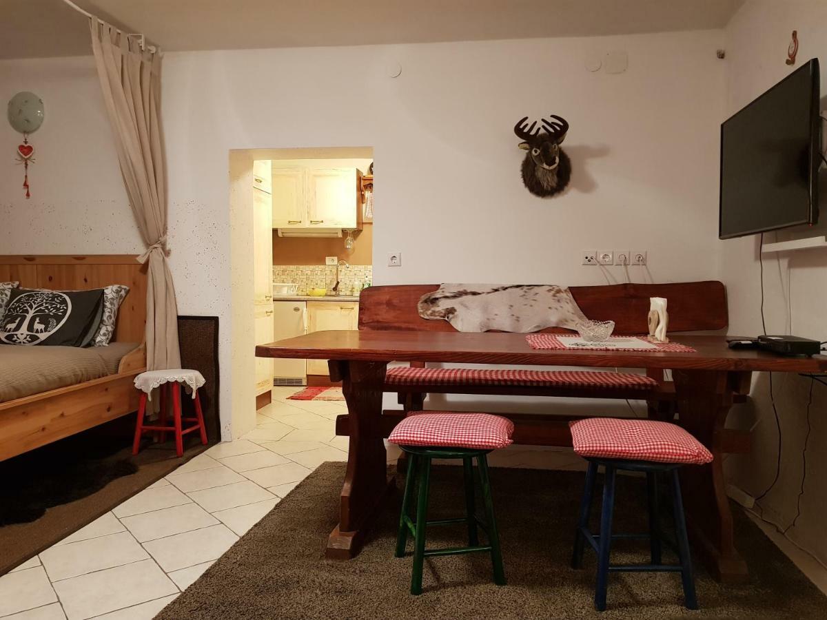 Zajcek Apartma Mojstrana Luaran gambar