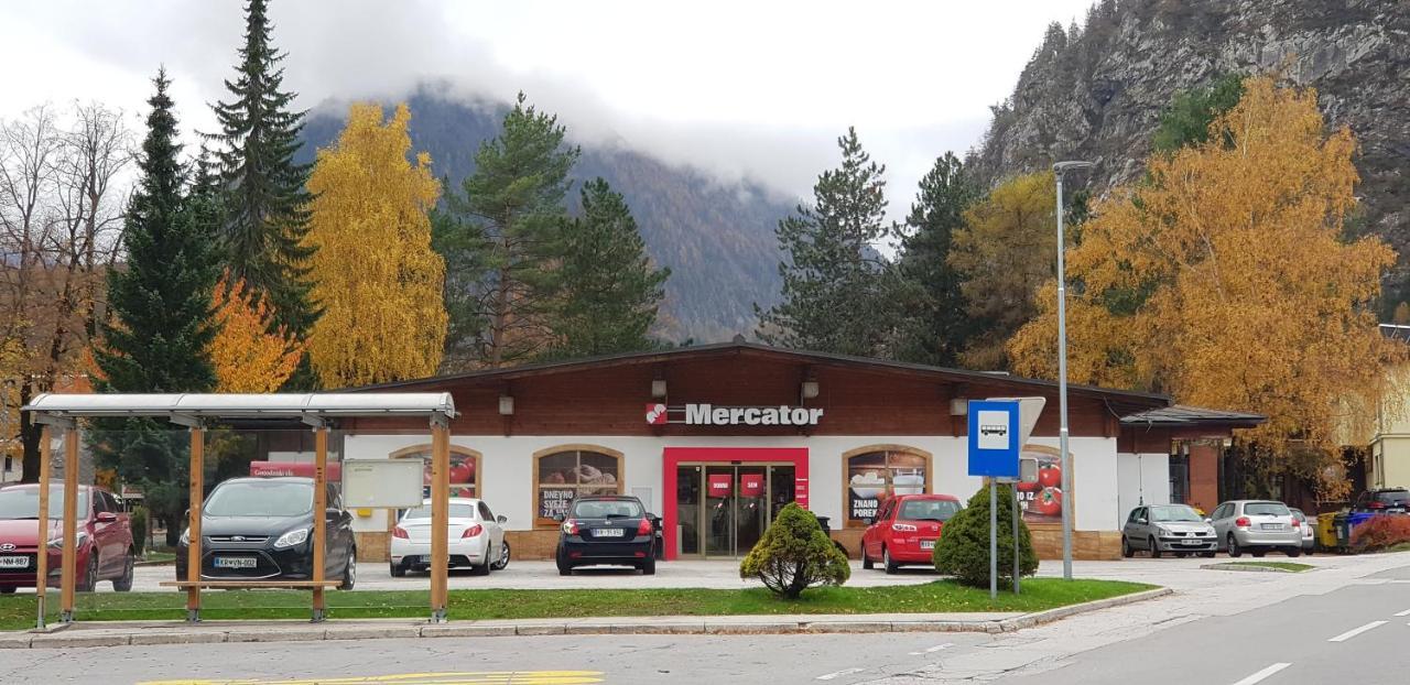 Zajcek Apartma Mojstrana Luaran gambar