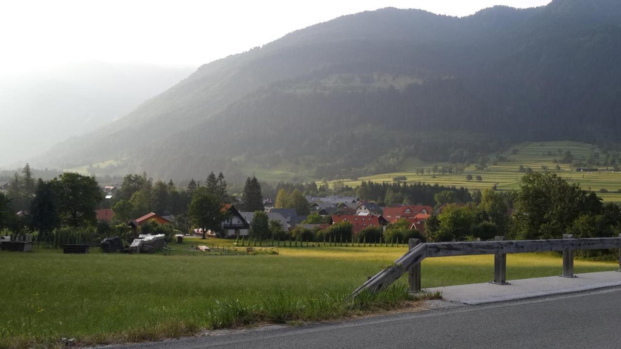 Zajcek Apartma Mojstrana Luaran gambar